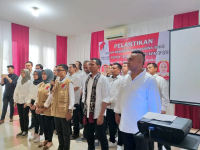 STIH Prof Gayus Lumbuun Nomor Foto Home 4